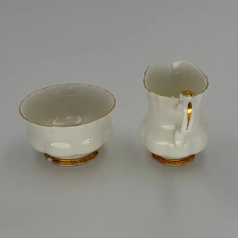Royal Albert embodying heights